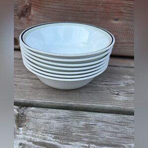 Lot of 7 pieces Corelle Bowls Black Orchid ! Really good condition !